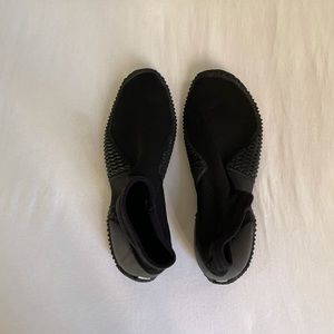 Mares Men’s Size 9 Diving Boots